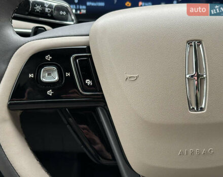 Синий Линкольн Corsair, объемом двигателя 0 л и пробегом 5 тыс. км за 38100 $, фото 41 на Automoto.ua