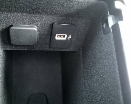 Белый Линкольн Nautilus, объемом двигателя 2 л и пробегом 72 тыс. км за 25000 $, фото 34 на Automoto.ua