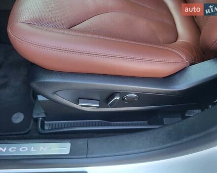 Белый Линкольн Nautilus, объемом двигателя 2 л и пробегом 72 тыс. км за 25000 $, фото 22 на Automoto.ua