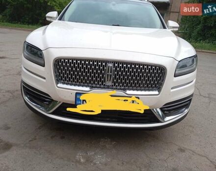 Белый Линкольн Nautilus, объемом двигателя 2 л и пробегом 113 тыс. км за 24000 $, фото 6 на Automoto.ua