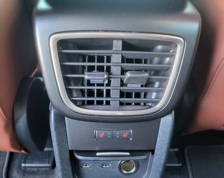 Белый Линкольн Nautilus, объемом двигателя 2 л и пробегом 72 тыс. км за 25000 $, фото 24 на Automoto.ua