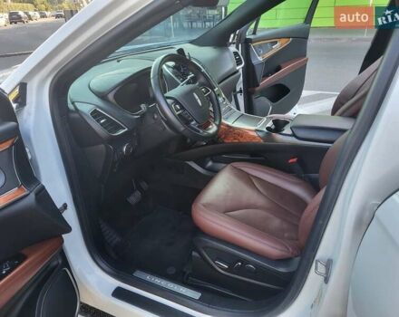 Белый Линкольн Nautilus, объемом двигателя 2 л и пробегом 72 тыс. км за 25000 $, фото 18 на Automoto.ua