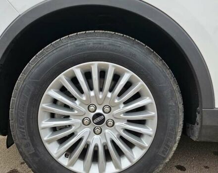 Линкольн Nautilus 2020 в Кривом Роге на Automoto.ua Белый Линкольн Nautilus, объемом двигателя 2 л и пробегом 34 тыс. км за 22000 $, фото 19 на Automoto.ua