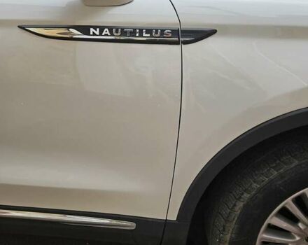 Линкольн Nautilus 2020 в Кривом Роге на Automoto.ua Белый Линкольн Nautilus, объемом двигателя 2 л и пробегом 34 тыс. км за 22000 $, фото 1 на Automoto.ua