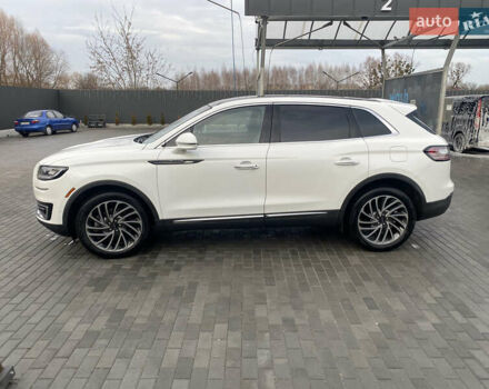 Белый Линкольн Nautilus, объемом двигателя 2 л и пробегом 160 тыс. км за 19999 $, фото 6 на Automoto.ua