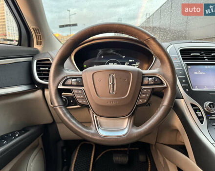 Белый Линкольн Nautilus, объемом двигателя 2 л и пробегом 35 тыс. км за 21500 $, фото 49 на Automoto.ua