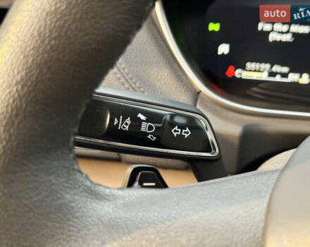 Белый Линкольн Nautilus, объемом двигателя 2 л и пробегом 35 тыс. км за 21500 $, фото 64 на Automoto.ua