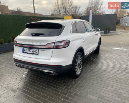 Белый Линкольн Nautilus, объемом двигателя 2 л и пробегом 160 тыс. км за 19999 $, фото 15 на Automoto.ua