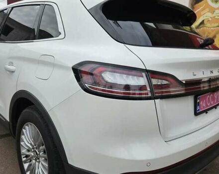 Линкольн Nautilus 2020 в Кривом Роге на Automoto.ua Белый Линкольн Nautilus, объемом двигателя 2 л и пробегом 34 тыс. км за 22000 $, фото 14 на Automoto.ua