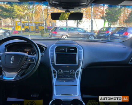 Белый Линкольн Nautilus, объемом двигателя 2 л и пробегом 86 тыс. км за 29000 $, фото 10 на Automoto.ua