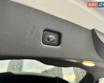 Белый Линкольн Nautilus, объемом двигателя 2 л и пробегом 35 тыс. км за 21500 $, фото 69 на Automoto.ua