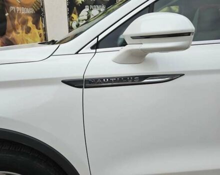 Линкольн Nautilus 2020 в Кривом Роге на Automoto.ua Белый Линкольн Nautilus, объемом двигателя 2 л и пробегом 34 тыс. км за 22000 $, фото 16 на Automoto.ua