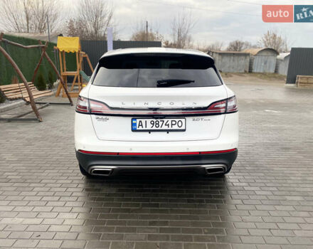 Белый Линкольн Nautilus, объемом двигателя 2 л и пробегом 160 тыс. км за 19999 $, фото 14 на Automoto.ua