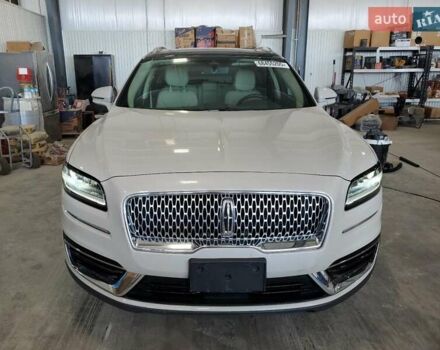 Белый Линкольн Nautilus, объемом двигателя 2 л и пробегом 40 тыс. км за 6000 $, фото 1 на Automoto.ua