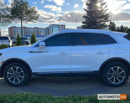 Белый Линкольн Nautilus, объемом двигателя 2 л и пробегом 86 тыс. км за 29000 $, фото 3 на Automoto.ua