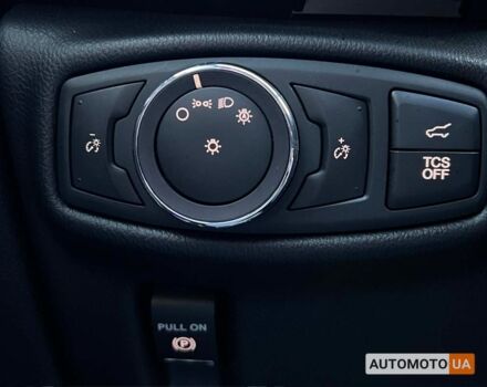 Белый Линкольн Nautilus, объемом двигателя 2 л и пробегом 86 тыс. км за 29000 $, фото 15 на Automoto.ua