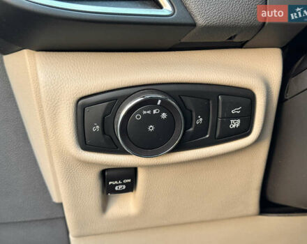 Белый Линкольн Nautilus, объемом двигателя 2 л и пробегом 35 тыс. км за 21500 $, фото 51 на Automoto.ua