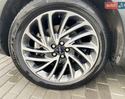 Белый Линкольн Nautilus, объемом двигателя 2 л и пробегом 160 тыс. км за 19999 $, фото 9 на Automoto.ua