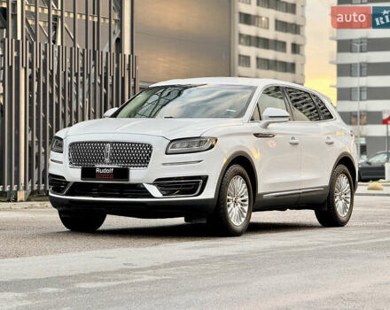 Белый Линкольн Nautilus, объемом двигателя 2 л и пробегом 35 тыс. км за 21500 $, фото 7 на Automoto.ua