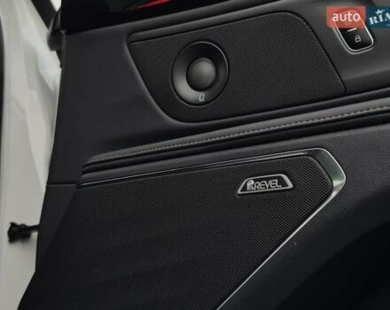 Білий Лінкольн Nautilus, об'ємом двигуна 2 л та пробігом 17 тис. км за 55500 $, фото 15 на Automoto.ua