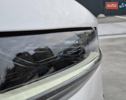 Білий Лінкольн Nautilus, об'ємом двигуна 2 л та пробігом 17 тис. км за 55500 $, фото 10 на Automoto.ua