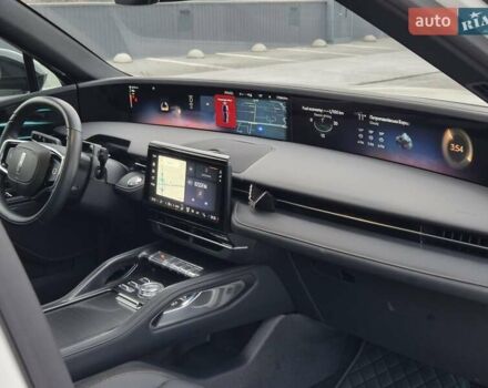 Білий Лінкольн Nautilus, об'ємом двигуна 2 л та пробігом 17 тис. км за 55500 $, фото 27 на Automoto.ua