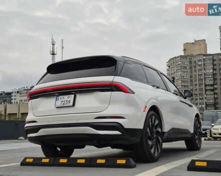 Білий Лінкольн Nautilus, об'ємом двигуна 2 л та пробігом 17 тис. км за 55500 $, фото 7 на Automoto.ua