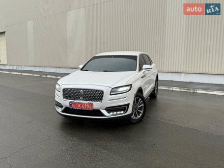 Белый Линкольн Nautilus, объемом двигателя 2.69 л и пробегом 104 тыс. км за 22000 $, фото 1 на Automoto.ua