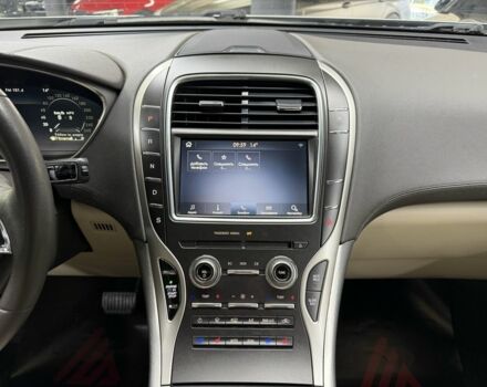 Бежевый Линкольн Nautilus, объемом двигателя 2 л и пробегом 153 тыс. км за 19900 $, фото 21 на Automoto.ua