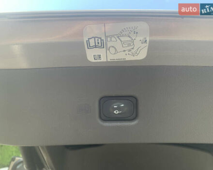 Бежевый Линкольн Nautilus, объемом двигателя 2 л и пробегом 116 тыс. км за 23900 $, фото 16 на Automoto.ua