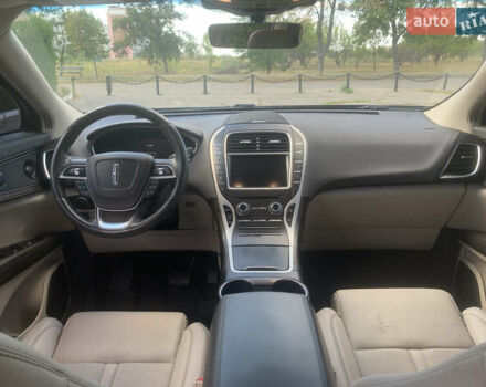 Бежевый Линкольн Nautilus, объемом двигателя 2 л и пробегом 116 тыс. км за 23900 $, фото 12 на Automoto.ua