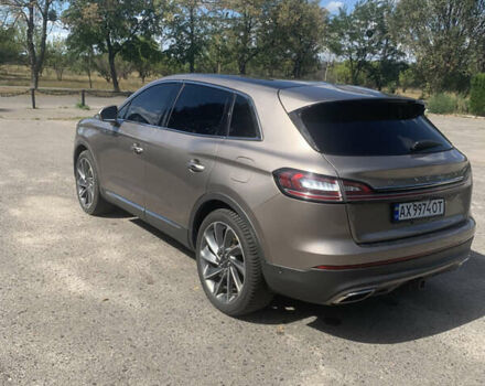 Бежевый Линкольн Nautilus, объемом двигателя 2 л и пробегом 116 тыс. км за 23900 $, фото 3 на Automoto.ua