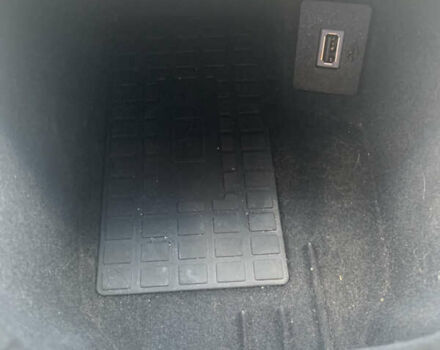 Бежевый Линкольн Nautilus, объемом двигателя 2 л и пробегом 116 тыс. км за 23900 $, фото 25 на Automoto.ua