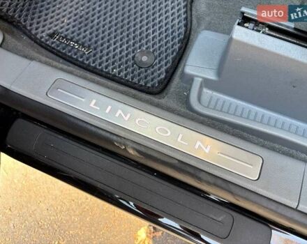 Линкольн Nautilus 2019 в Киеве на Automoto.ua Черный Линкольн Nautilus, объемом двигателя 2 л и пробегом 63 тыс. км за 34000 $, фото 15 на Automoto.ua
