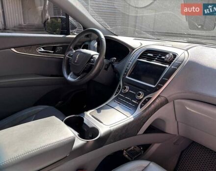 Линкольн Nautilus 2019 в Киеве на Automoto.ua Черный Линкольн Nautilus, объемом двигателя 2 л и пробегом 63 тыс. км за 34000 $, фото 12 на Automoto.ua