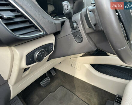 Черный Линкольн Nautilus, объемом двигателя 2.7 л и пробегом 42 тыс. км за 29999 $, фото 22 на Automoto.ua