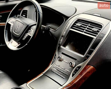 Чорний Лінкольн Nautilus, об'ємом двигуна 2 л та пробігом 62 тис. км за 18900 $, фото 19 на Automoto.ua