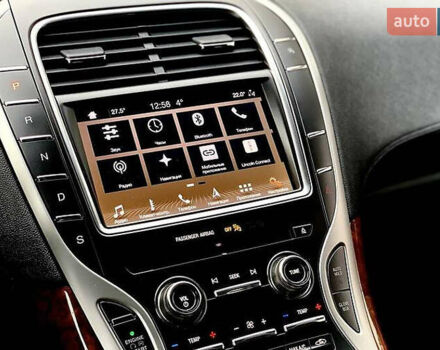 Чорний Лінкольн Nautilus, об'ємом двигуна 2 л та пробігом 62 тис. км за 18900 $, фото 14 на Automoto.ua