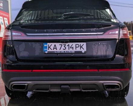 Черный Линкольн Nautilus, объемом двигателя 2.7 л и пробегом 111 тыс. км за 26700 $, фото 1 на Automoto.ua