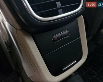 Черный Линкольн Nautilus, объемом двигателя 2 л и пробегом 70 тыс. км за 24999 $, фото 32 на Automoto.ua