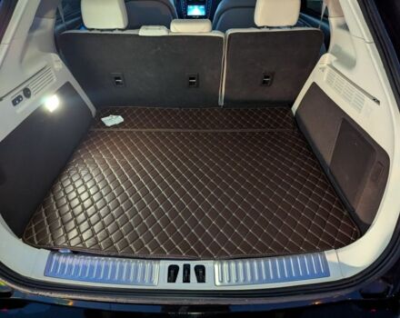 Черный Линкольн Nautilus, объемом двигателя 2.7 л и пробегом 111 тыс. км за 26700 $, фото 7 на Automoto.ua