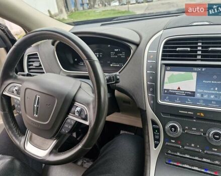 Черный Линкольн Nautilus, объемом двигателя 2 л и пробегом 70 тыс. км за 24999 $, фото 19 на Automoto.ua