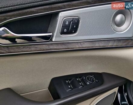 Черный Линкольн Nautilus, объемом двигателя 2 л и пробегом 70 тыс. км за 24999 $, фото 12 на Automoto.ua