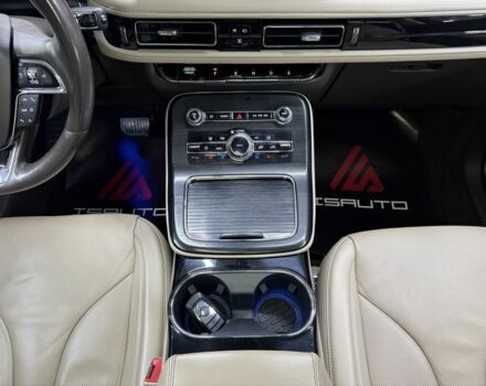 Черный Линкольн Nautilus, объемом двигателя 2 л и пробегом 107 тыс. км за 24900 $, фото 22 на Automoto.ua