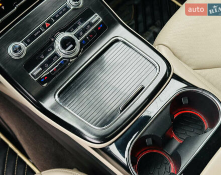 Черный Линкольн Nautilus, объемом двигателя 2 л и пробегом 55 тыс. км за 23500 $, фото 33 на Automoto.ua