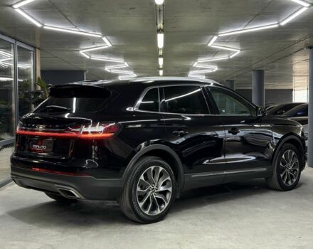 Черный Линкольн Nautilus, объемом двигателя 2 л и пробегом 107 тыс. км за 24900 $, фото 10 на Automoto.ua