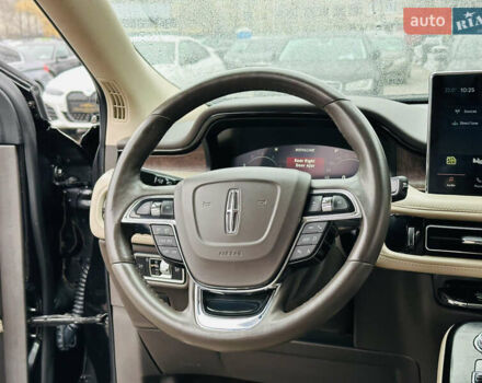 Черный Линкольн Nautilus, объемом двигателя 2 л и пробегом 55 тыс. км за 23500 $, фото 22 на Automoto.ua