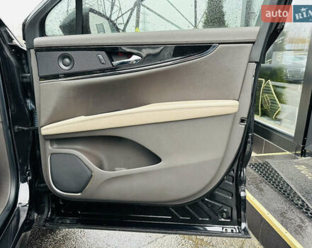 Черный Линкольн Nautilus, объемом двигателя 2 л и пробегом 55 тыс. км за 23500 $, фото 26 на Automoto.ua