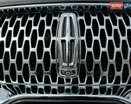 Черный Линкольн Nautilus, объемом двигателя 2 л и пробегом 104 тыс. км за 26800 $, фото 19 на Automoto.ua