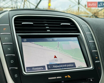 Коричневый Линкольн Nautilus, объемом двигателя 2.69 л и пробегом 77 тыс. км за 24500 $, фото 33 на Automoto.ua